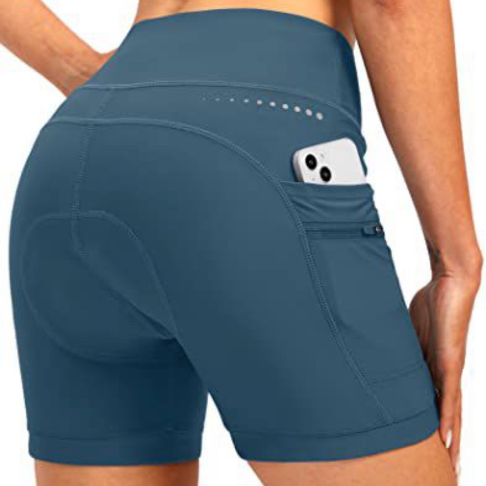 NWT Women's Padded Bike Shorts with Zipper Pockets